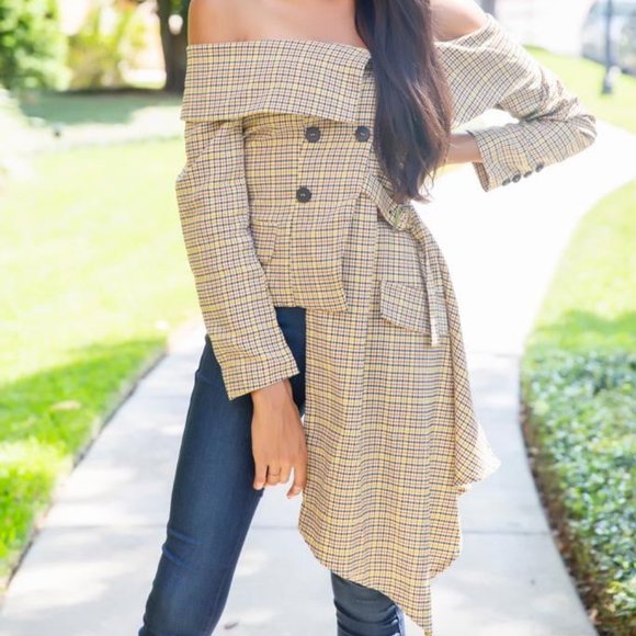 High Low | Top - Picture 1 of 3